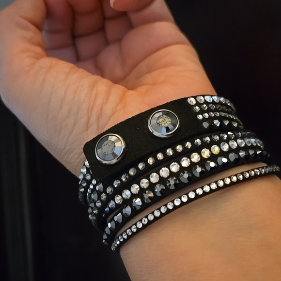 Swarovski  Black and Silver Crystal Bracelet - Picture 2 of 4